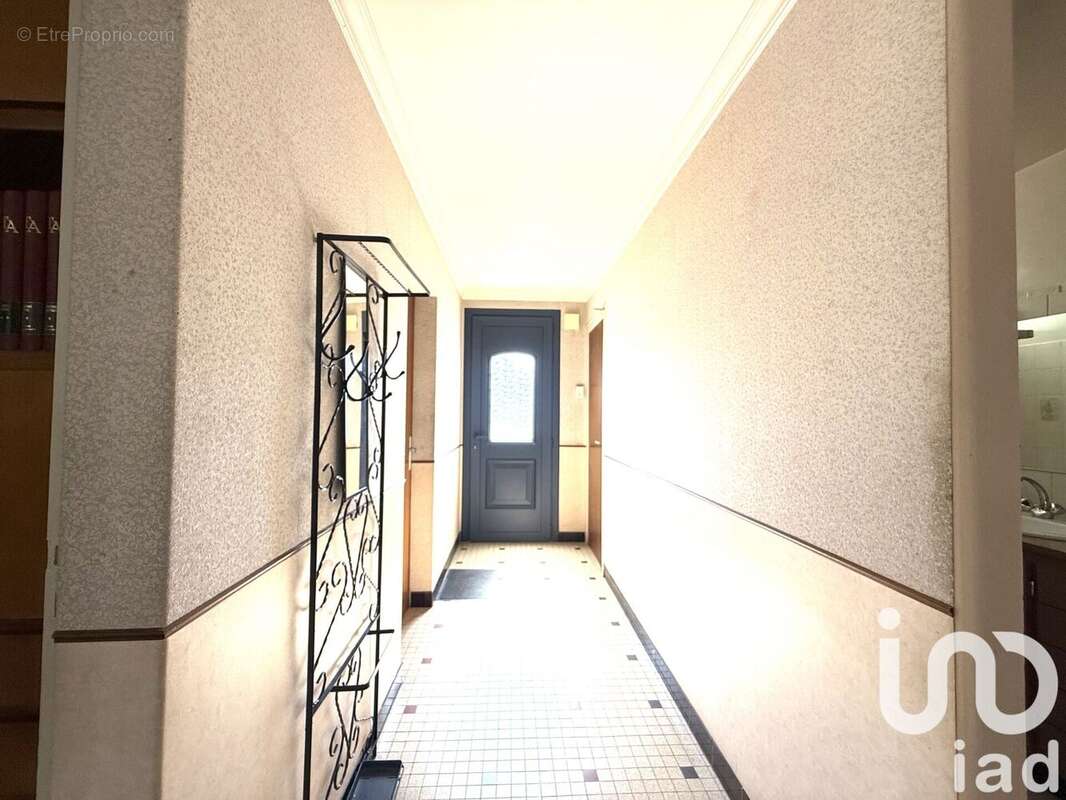 Maison 123 m² à Vouille  - photo 8