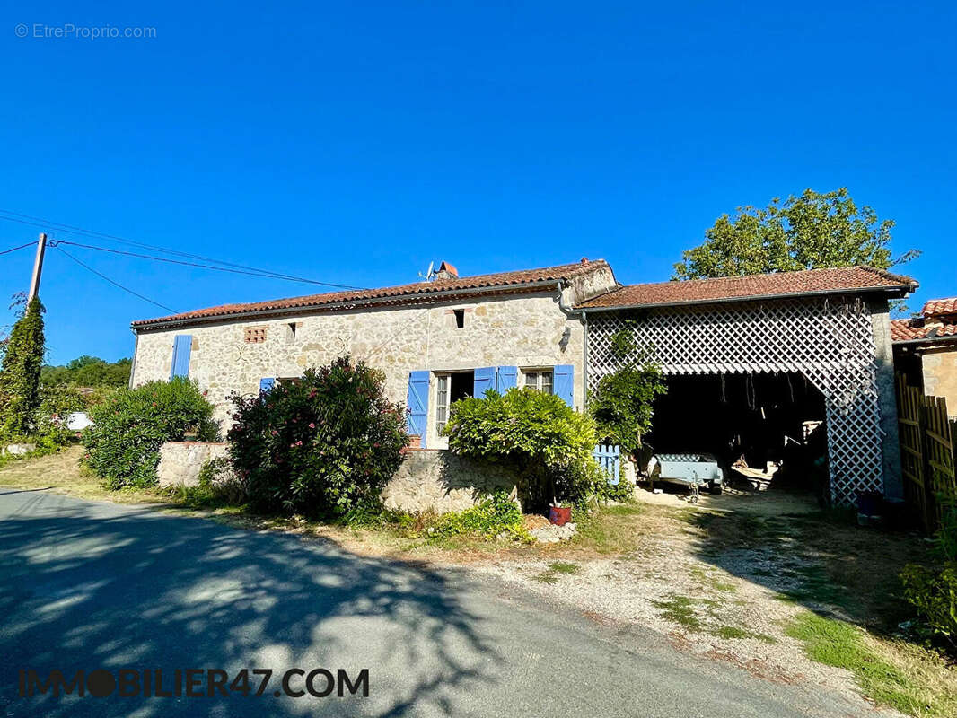 Maison à PRAYSSAS