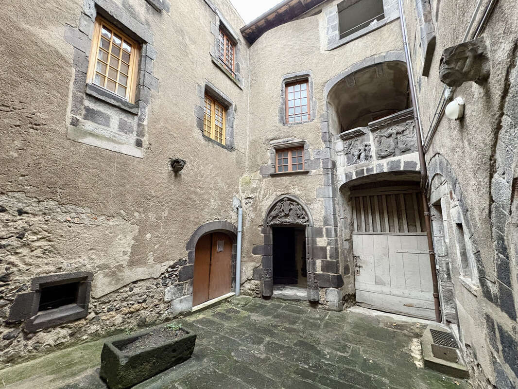 Appartement à CLERMONT-FERRAND