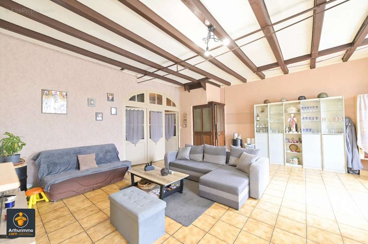 Maison à SAINT-HILAIRE-LA-PALUD