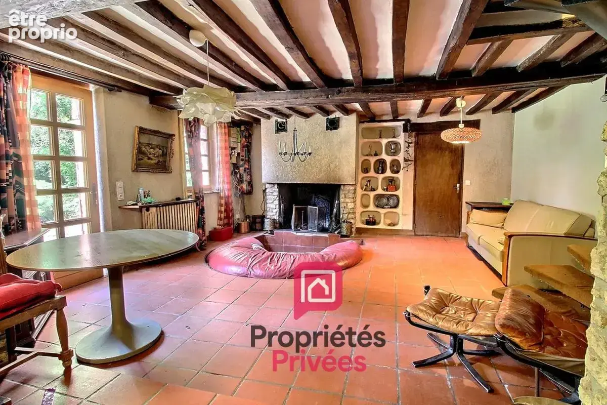 Authentique longere gatinaise de 170 m2 avec grange de 170 m2 aménagée, piscine interieure, dependances, terrain de plus d'1 hec - photo 4