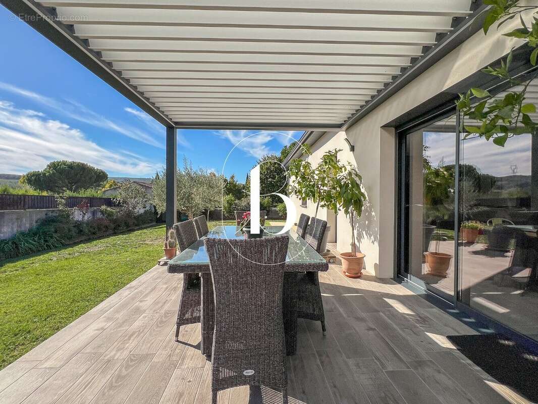 Maison à SAINT-PAULET-DE-CAISSON