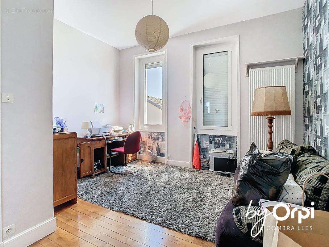 Maison à MARCILLAT-EN-COMBRAILLE