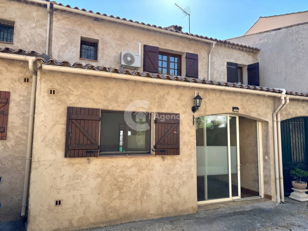 Maison à CAGNES-SUR-MER