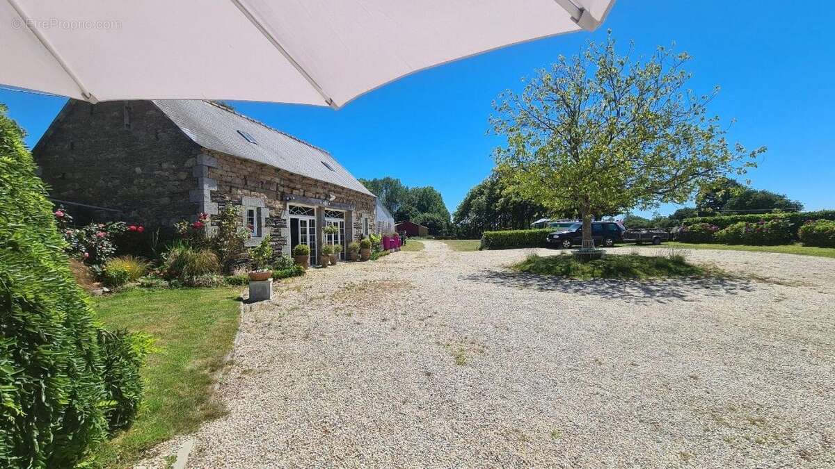 Photo 3 - Maison à ROSPEZ