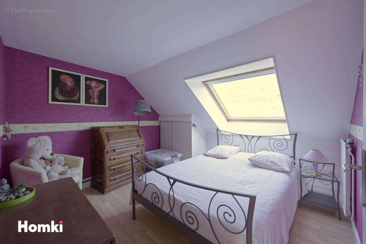 Appartement à POISAT