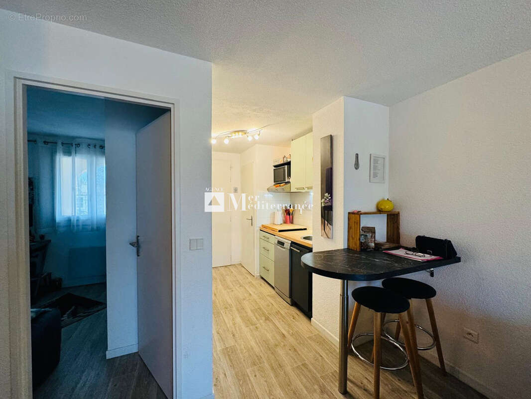 Appartement à COGOLIN