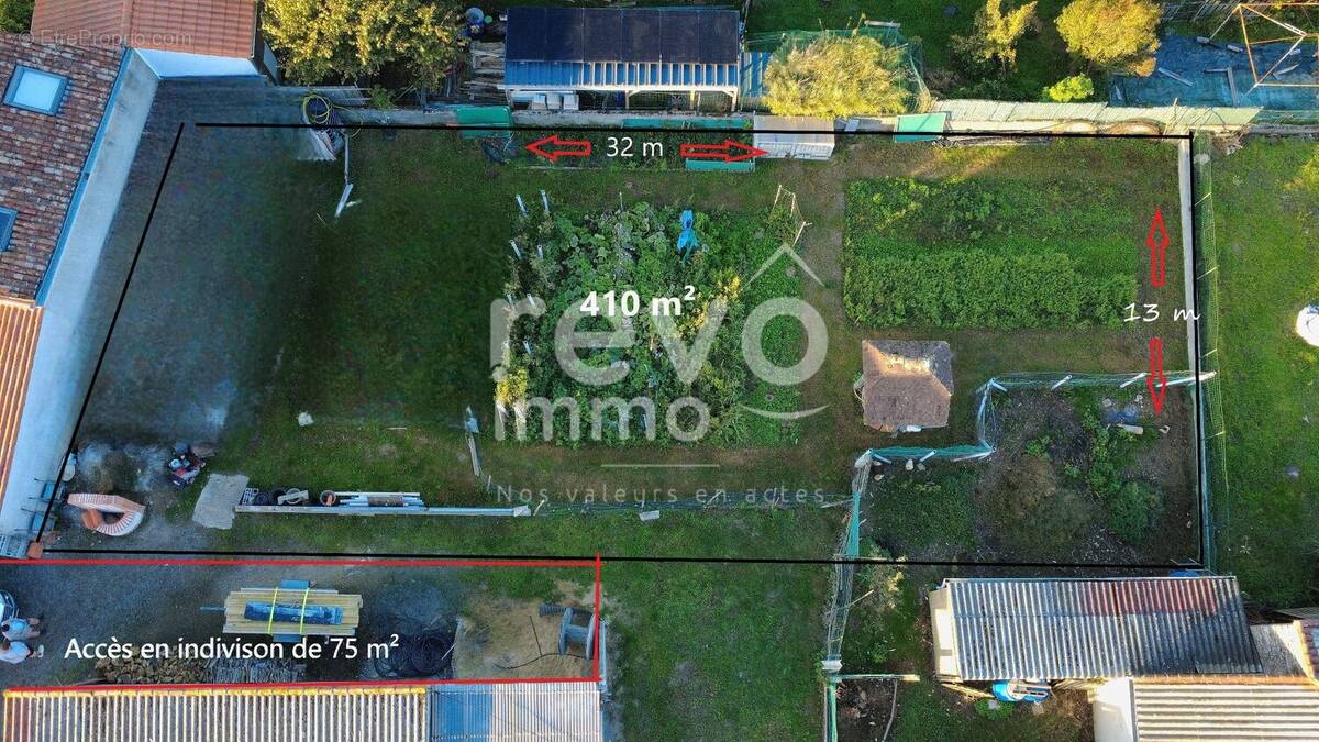 Terrain à CHAMPTOCEAUX