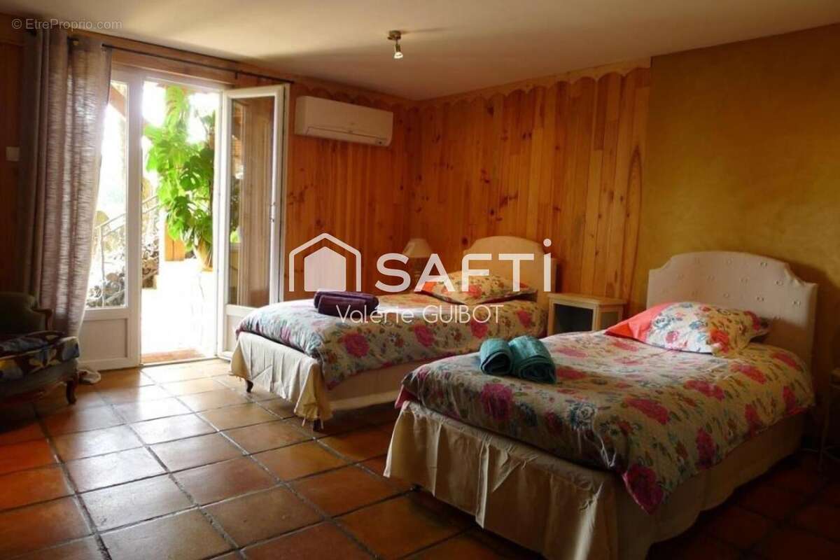 Maison 500 m² à Monlezun  - photo 9