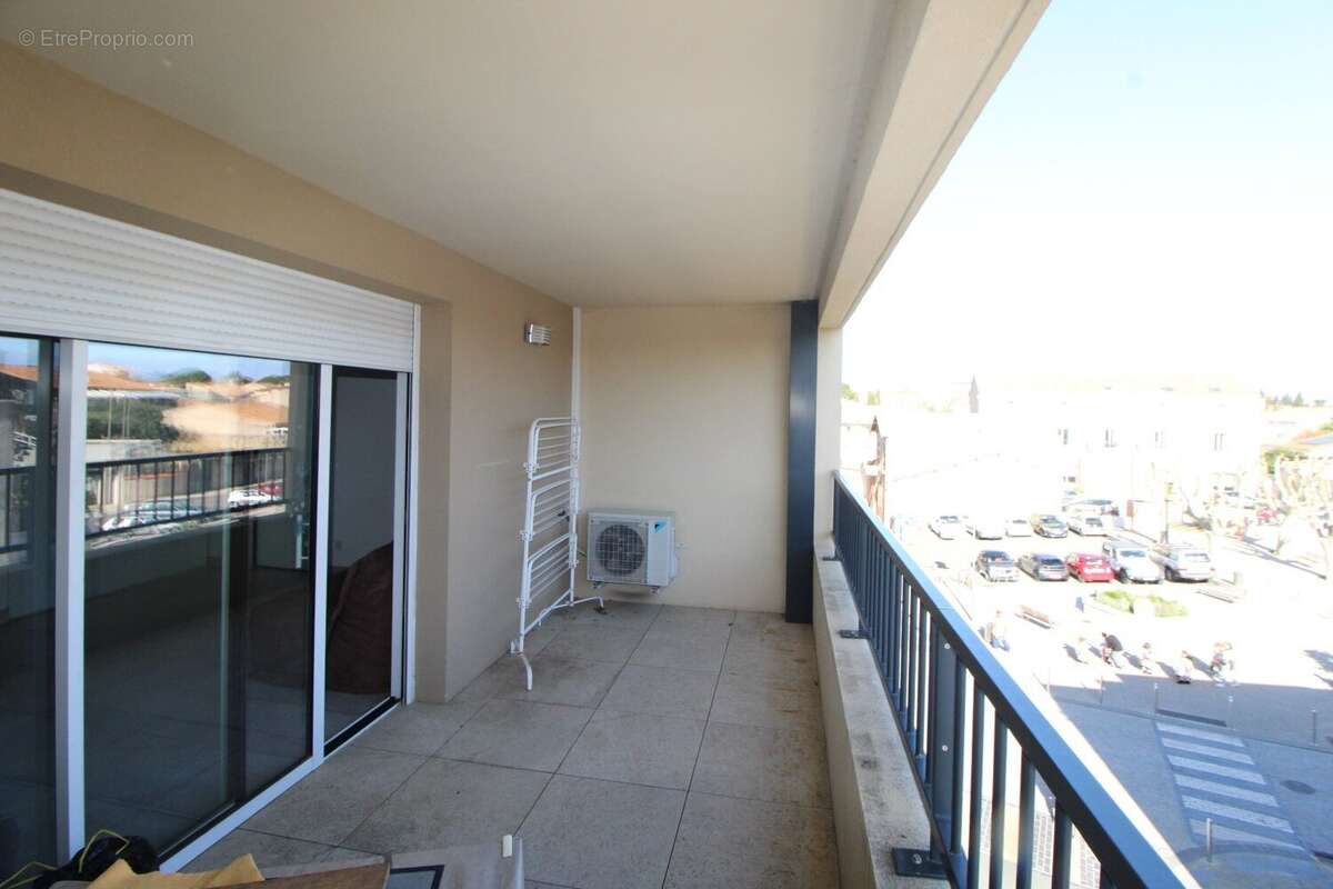 Appartement à MEZE