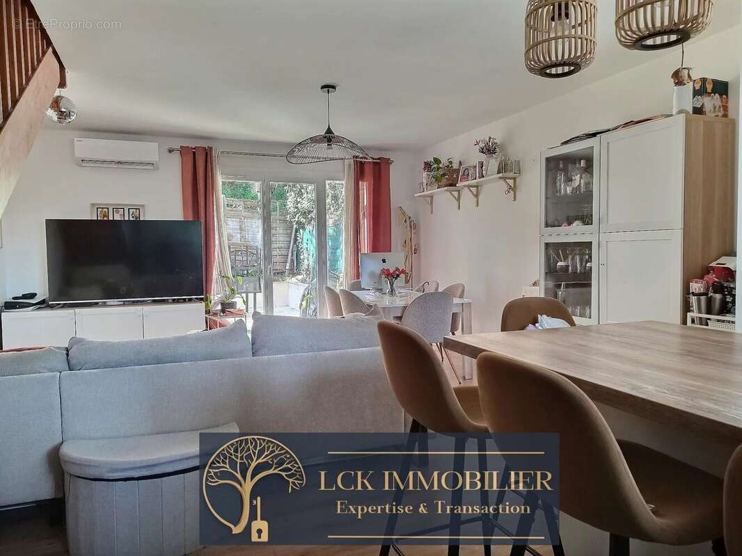 Roquebrune sur argens - maison a proximite de toutes commodites avec jardin et garage - photo 6