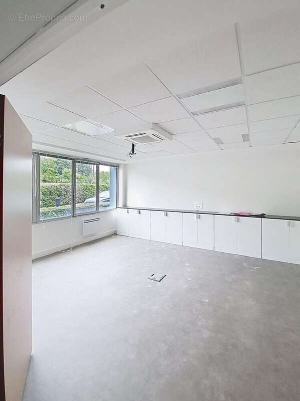 Commerce 393 m² à Massy  - photo 5