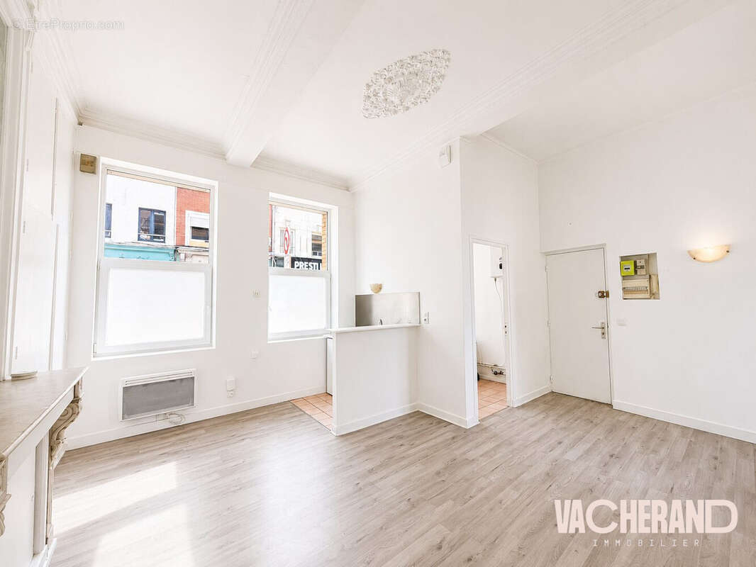 Appartement 28 m² à Lille  - photo 2
