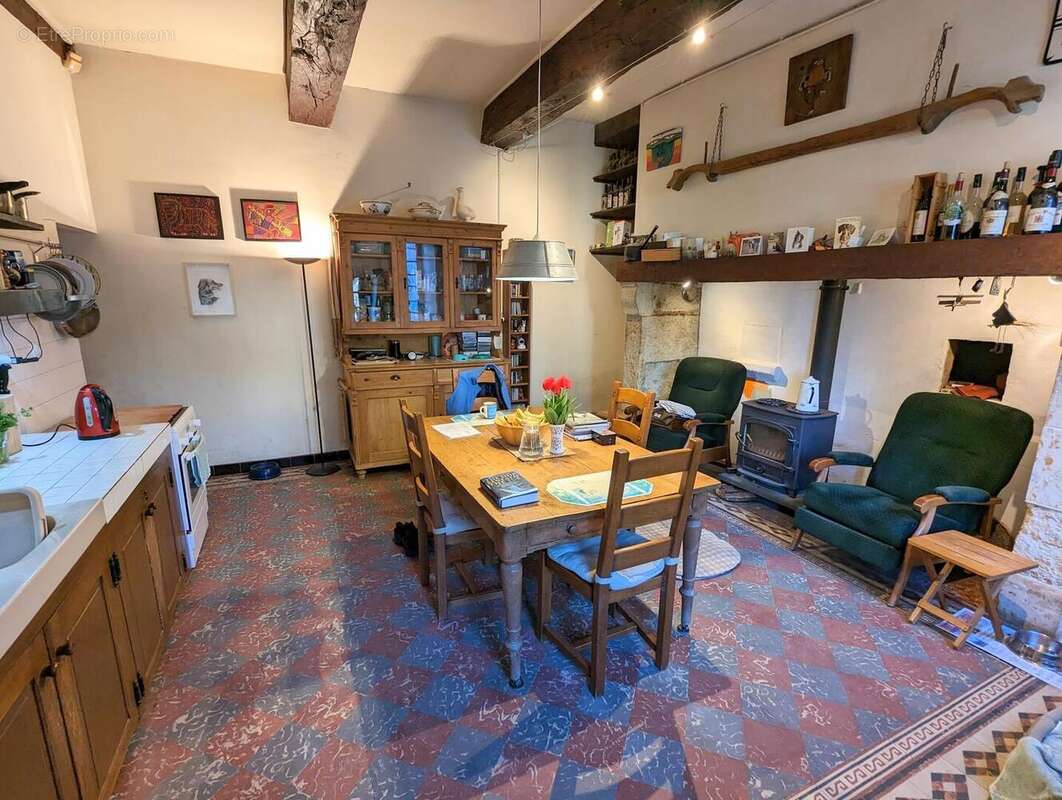 PXL20230130101401855 - Maison à VIC-FEZENSAC