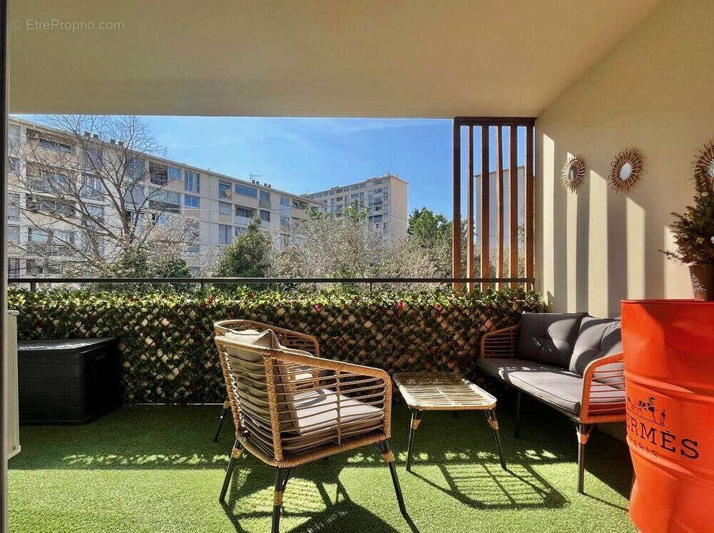 Appartement à MARSEILLE-13E