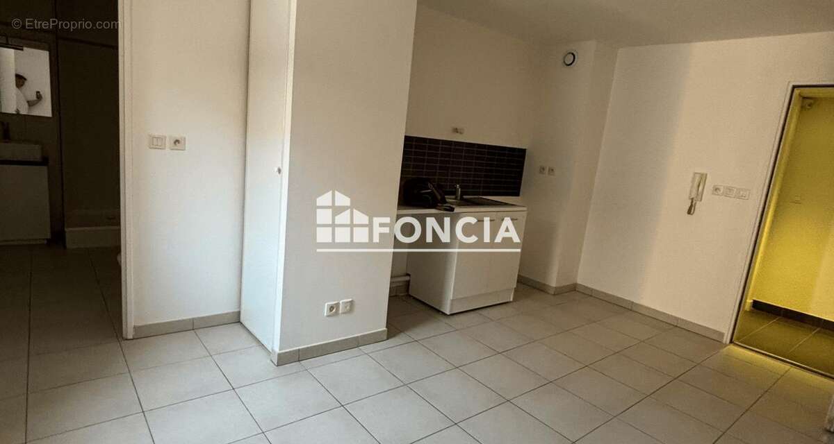 Studio immeuble avec ascenseur à Castelnau-le-Lez, idéal investissement ou résidence étudiante - photo 3