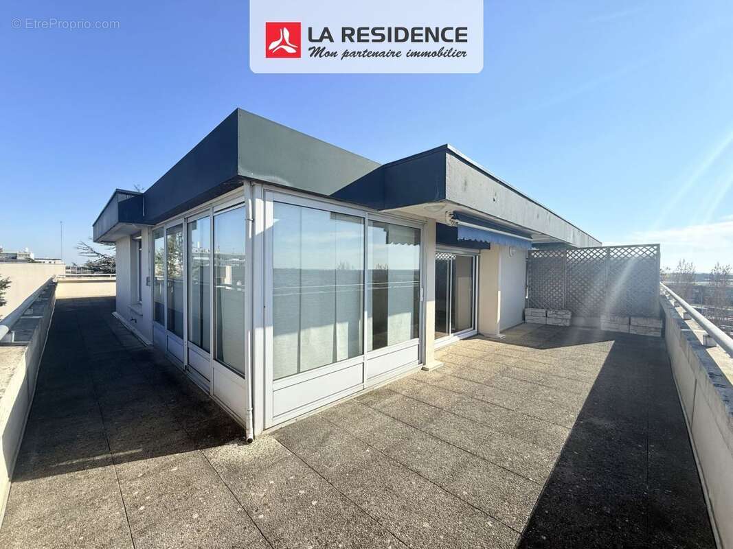 Appartement à VELIZY-VILLACOUBLAY