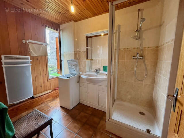 Appartement à SARRANCOLIN