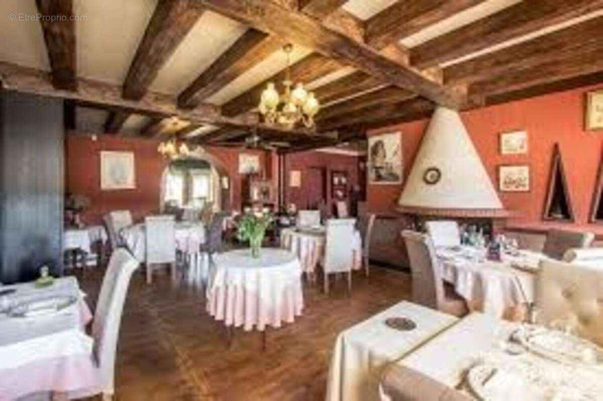 Dpt Allier (03), à vendre ESTIVAREILLES Hôtel - Restaurant -Bar ( licence 4 ) 10 minutes de Montluçon - photo 34