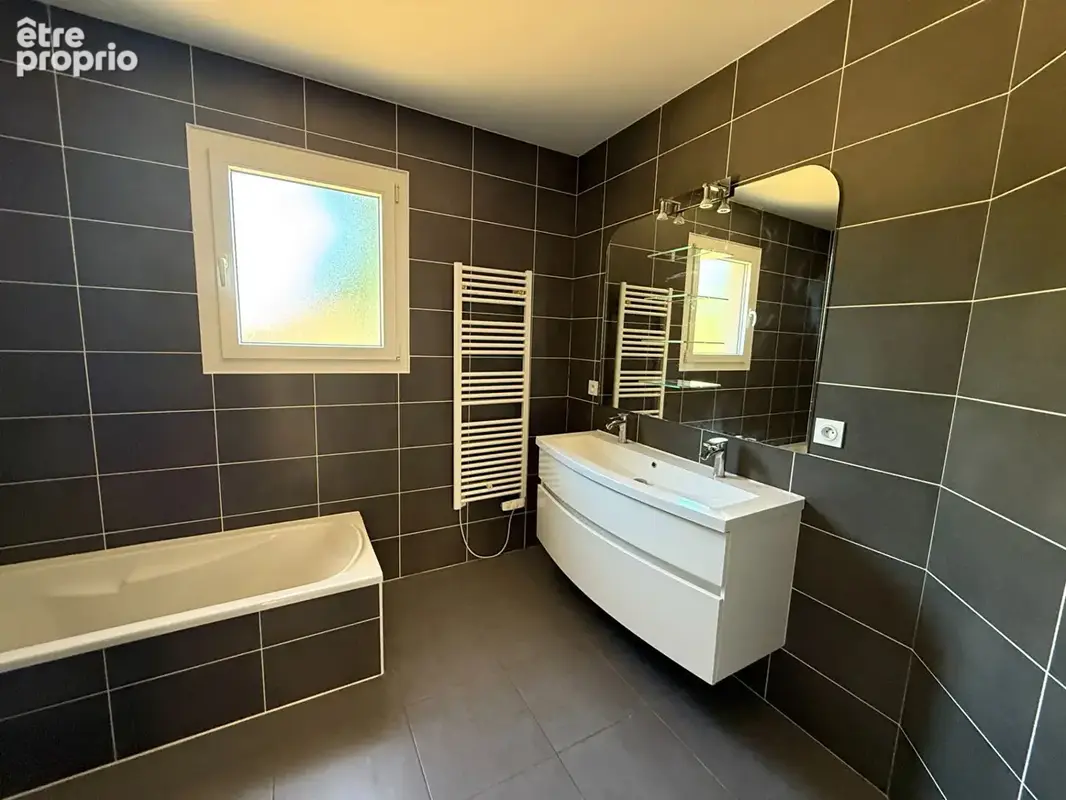 Le charme du plain-pied : 4 chambres et un joli jardin - photo 9