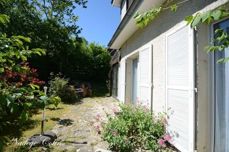Maison à PLAISIR