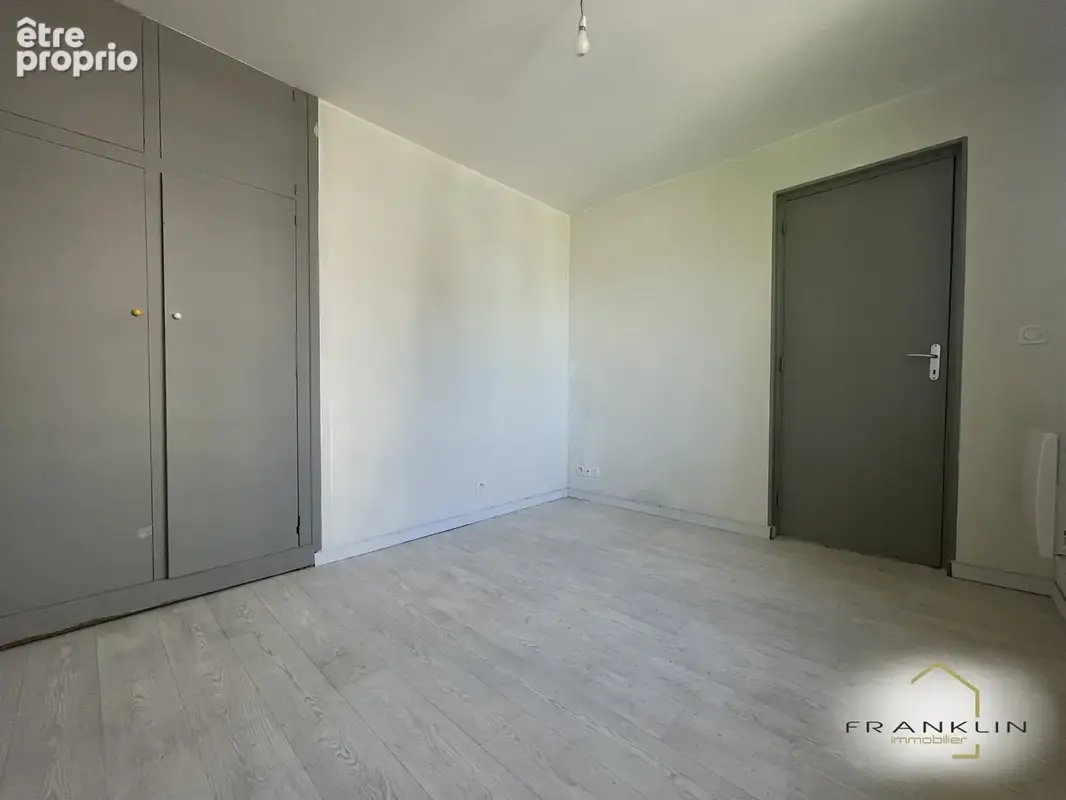 Tremblay-en-France, Quartier du 'Vert-Galant' - Pavillon indépendant sur un sous-sol total - photo 6