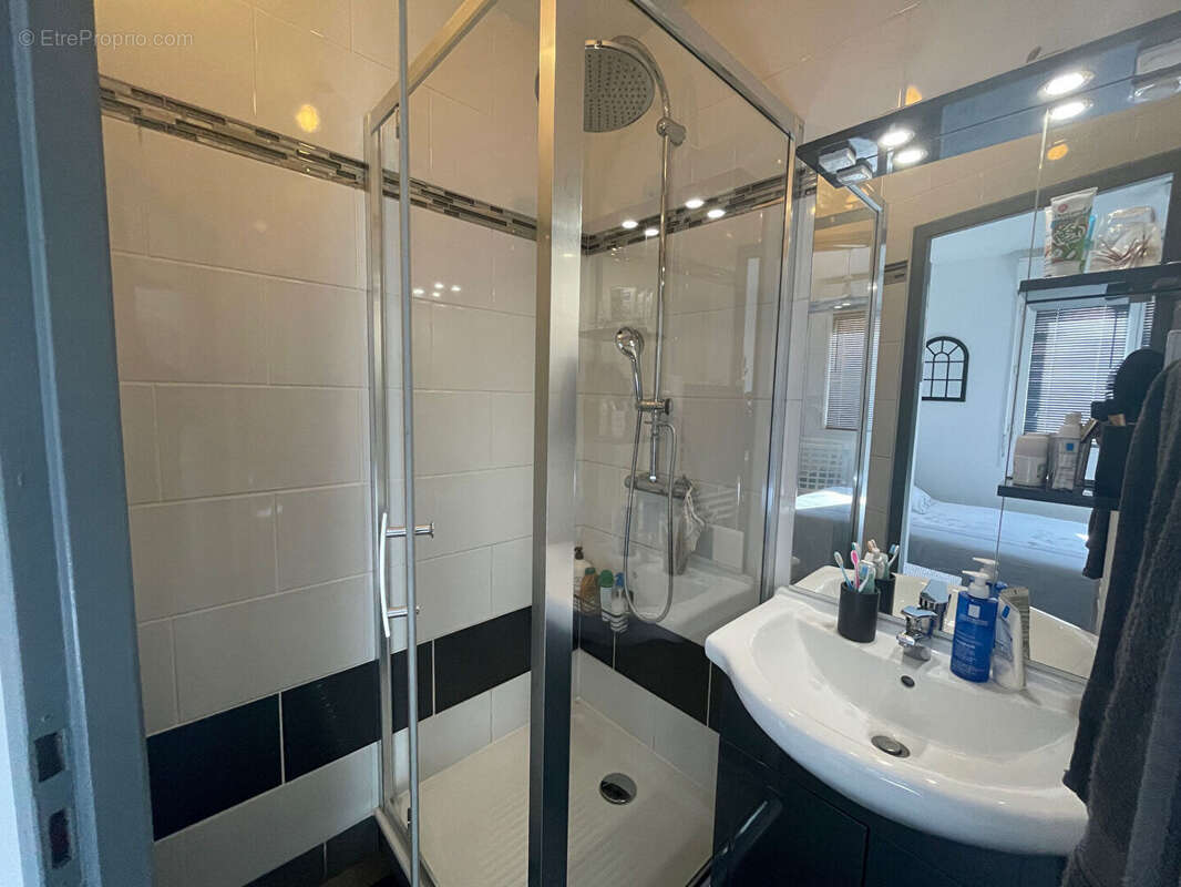 Appartement à JANNEYRIAS