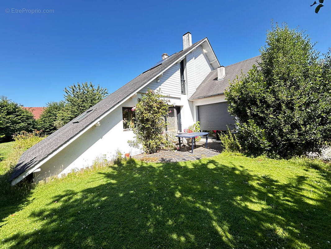 Maison à LA VIEUX-RUE