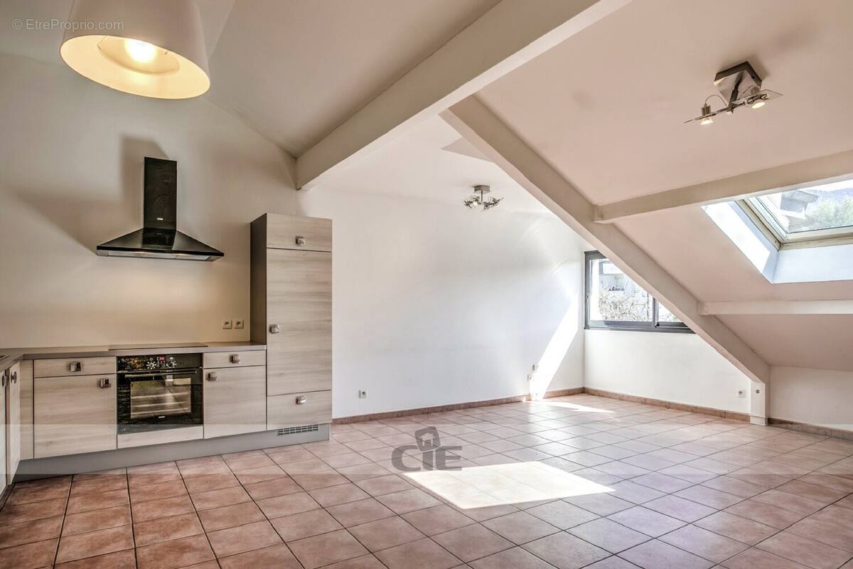 Appartement à ARCHAMPS