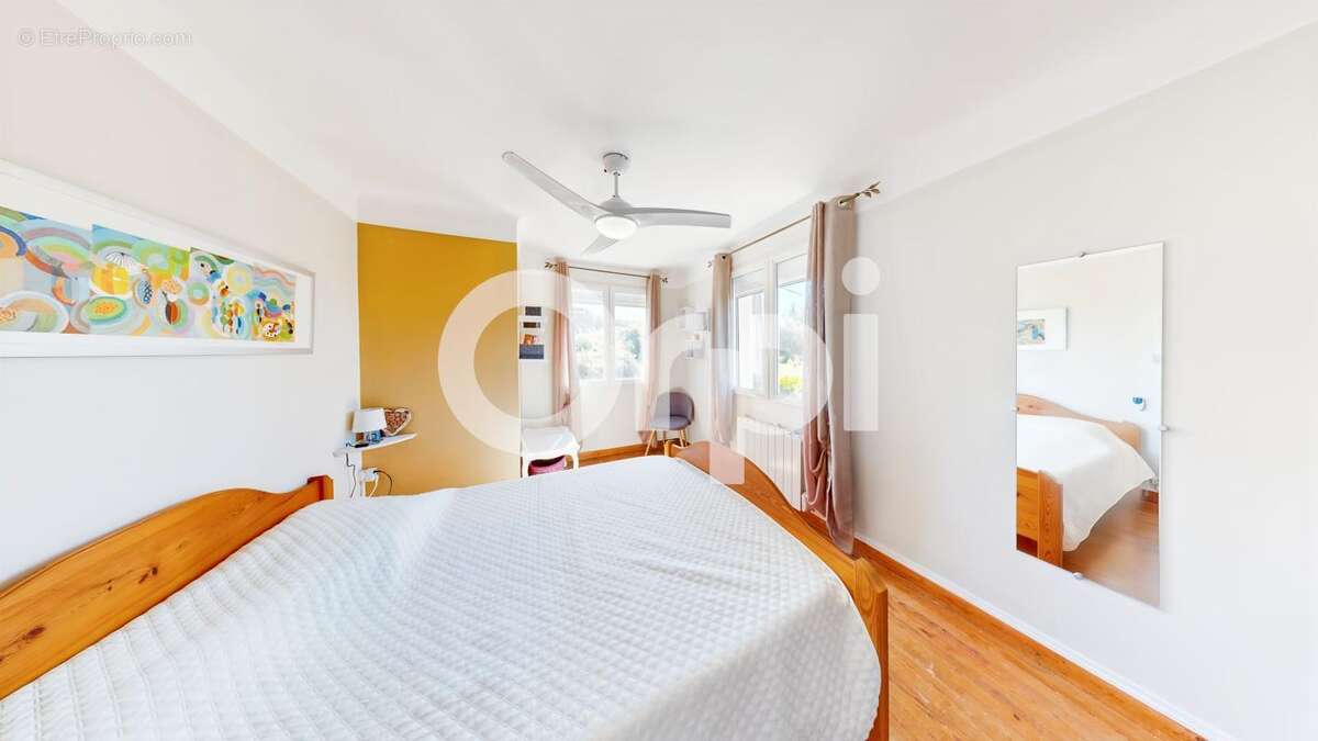 Maison  8 pièce(s) - photo 8