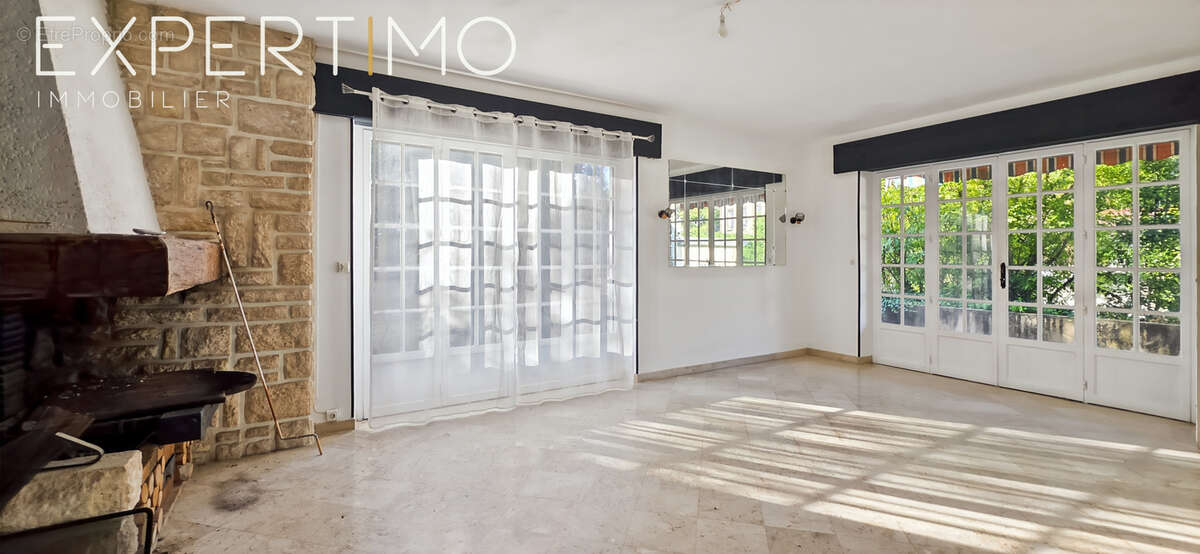 Maison à ANGERVILLE