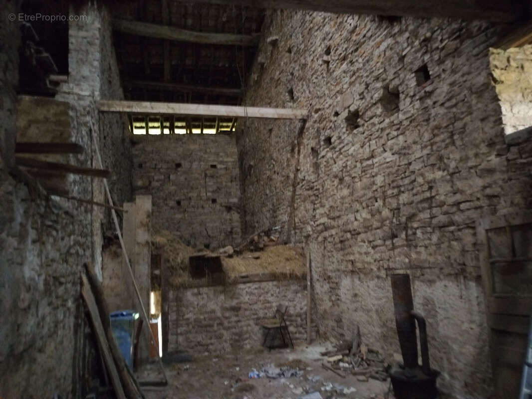 Maison à BROISSIA
