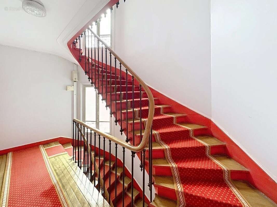 Appartement à PARIS-20E