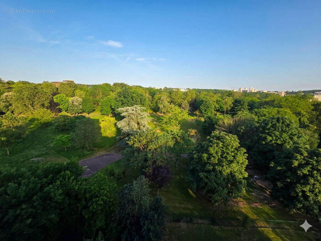 Appartement à LIVRY-GARGAN