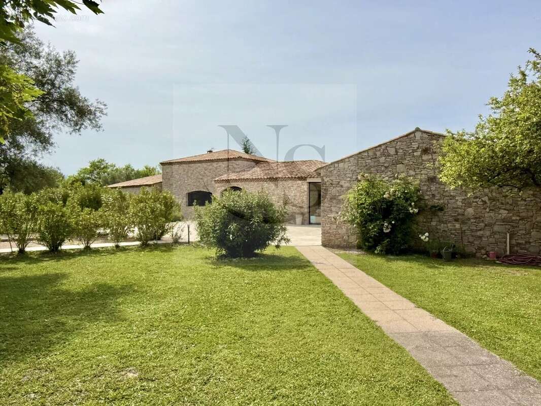 Maison à AIX-EN-PROVENCE