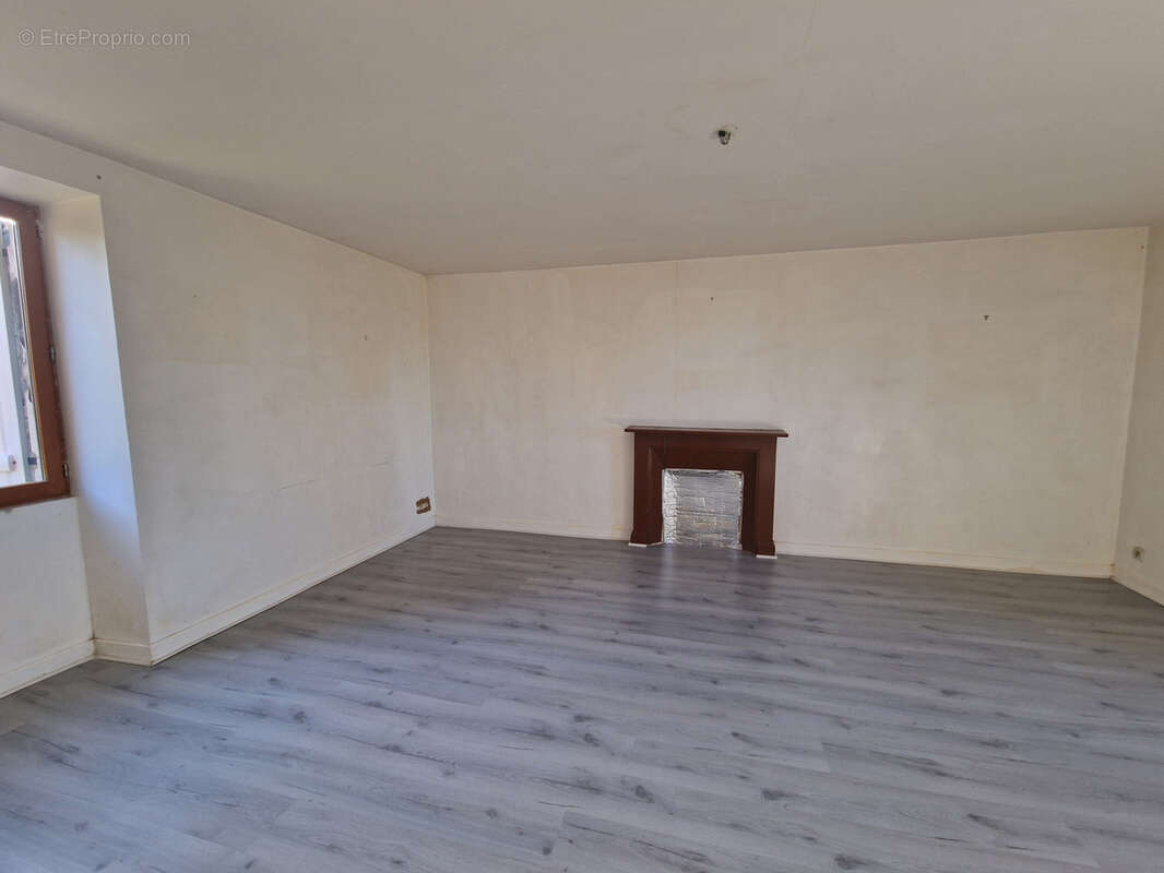 Charmante maison en pierres à Noailles - photo 9