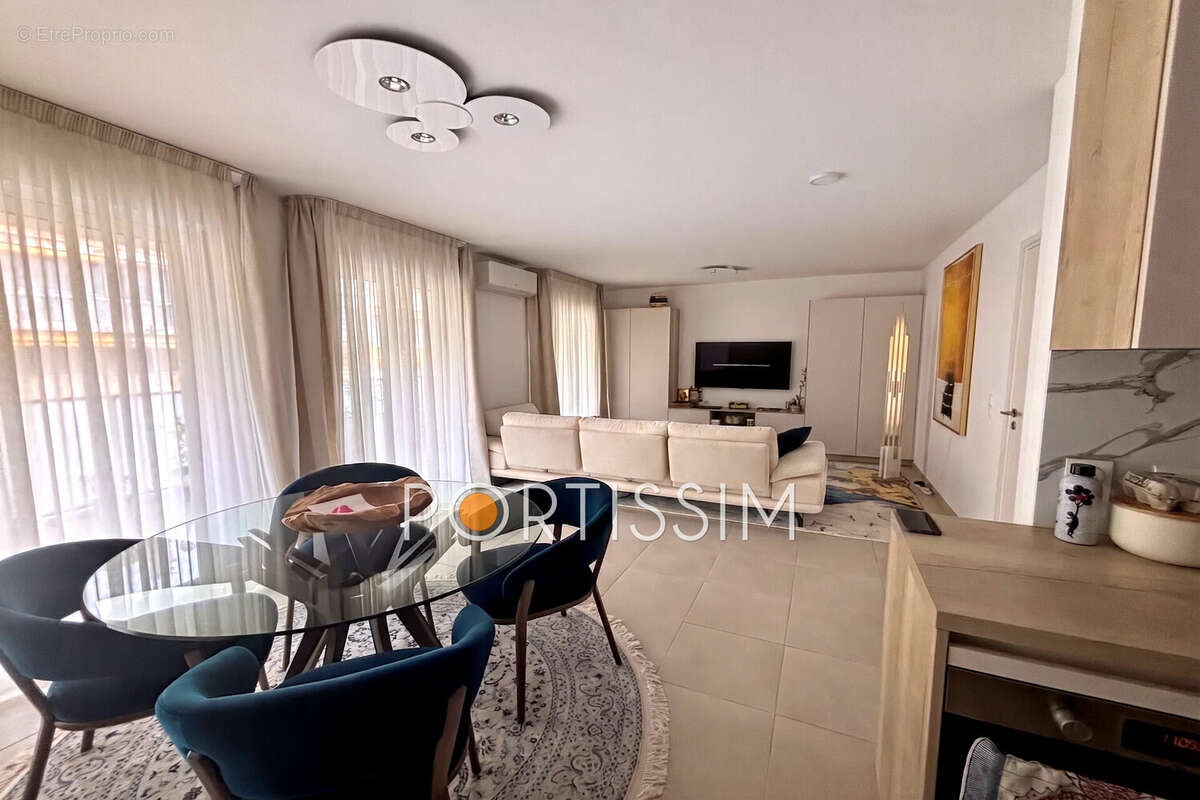 Appartement à CAGNES-SUR-MER