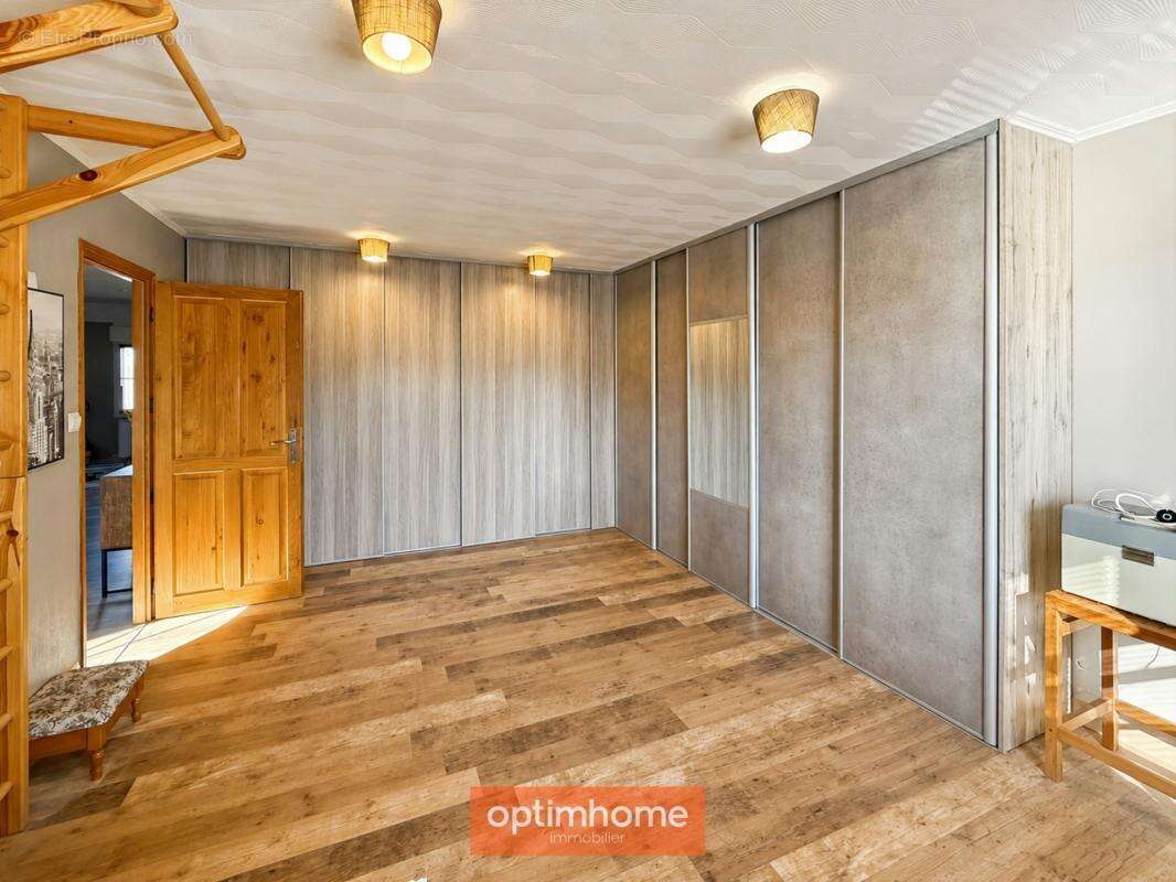 Margny-lès-compiègne – propriété contemporaine de 260 m² avec dépendance de plus de 170 m² - photo 20