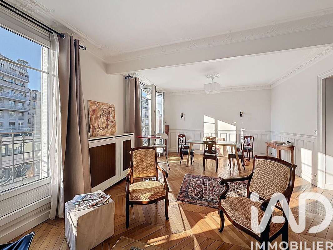 Photo 3 - Appartement à PARIS-16E