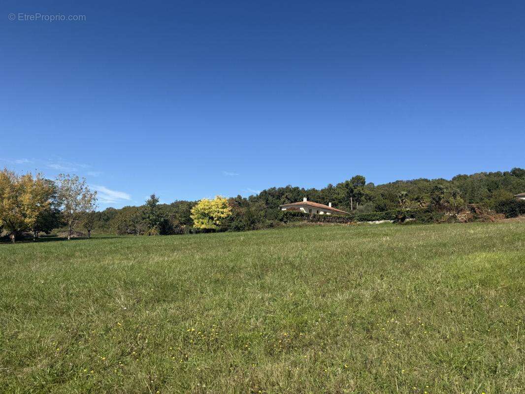 Terrain à POMPIGNAN