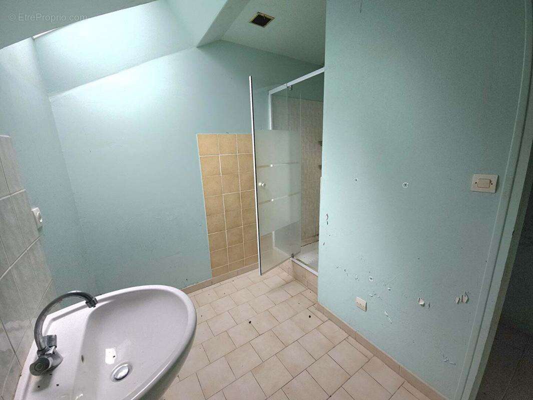 Maison à LA FERRIERE-AU-DOYEN