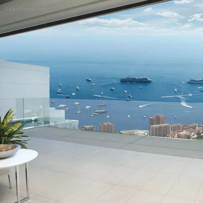 Appartement à BEAUSOLEIL