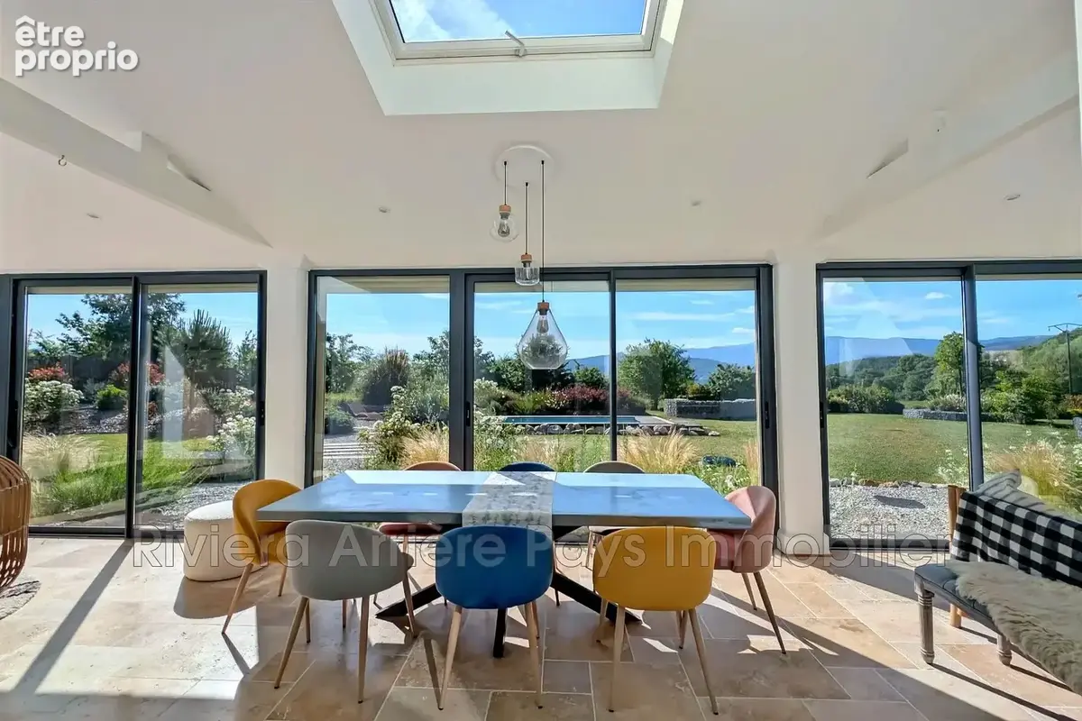 Maison 6 pièces 162 m² à vendre à Saint-Pierre (06260) - photo 8
