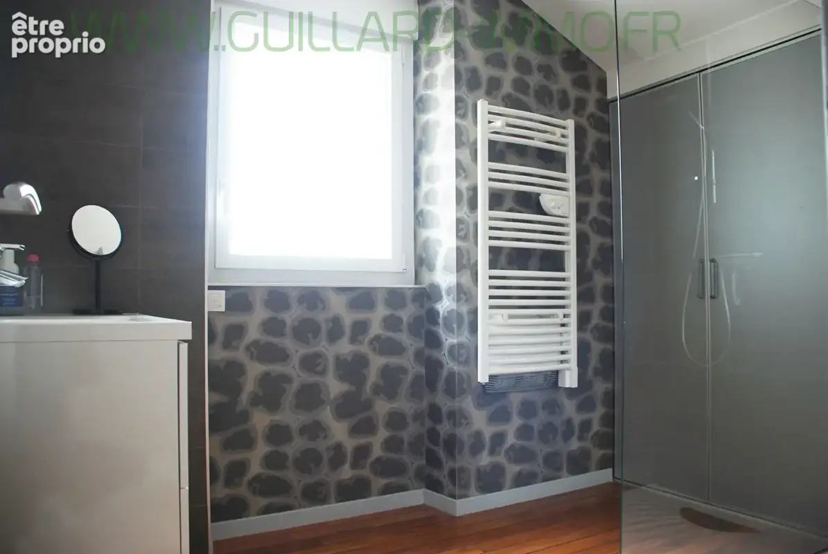 Maison non mitoyenne 3 chambres dont 1 au RDC 1 bureau sur terrrain de 4 610 m² - photo 9