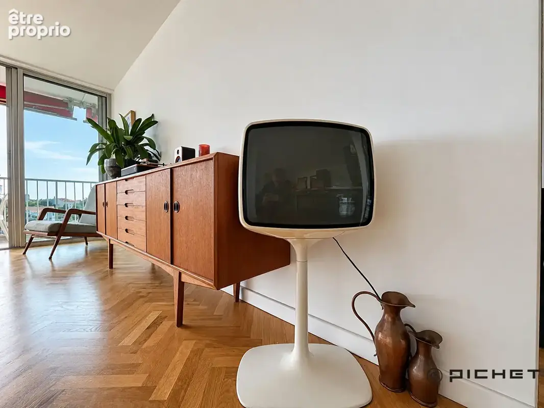 Appartement traversant avec balcon - Vallon des Auffes - photo 7