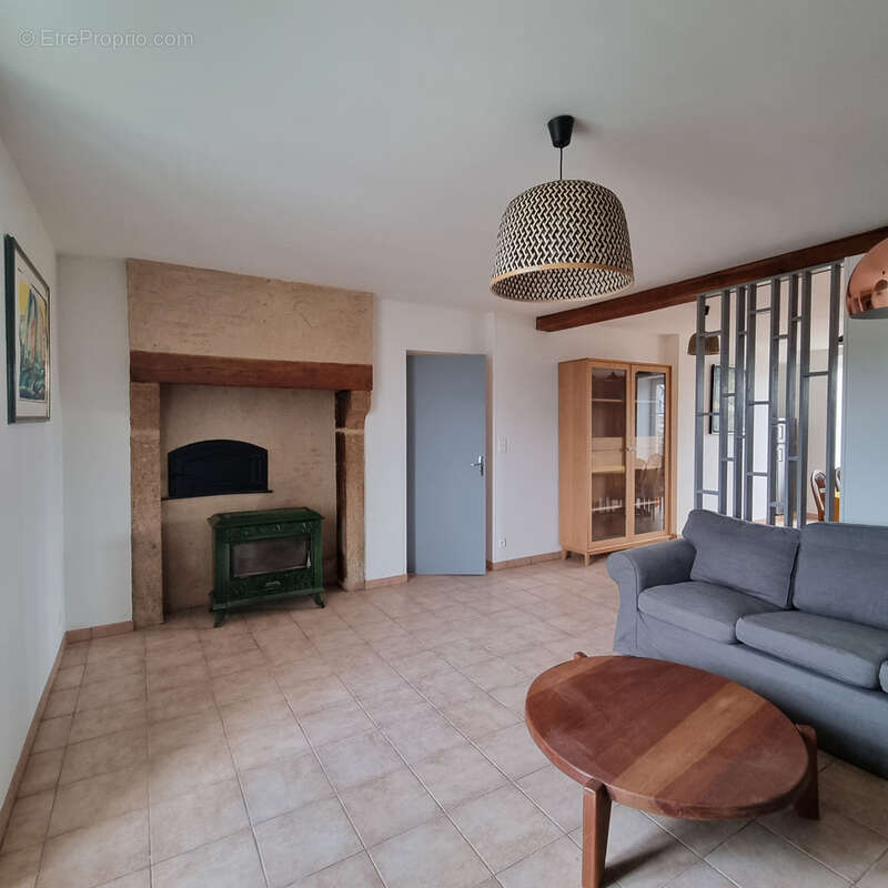 Maison à SAINTE-SEVERE-SUR-INDRE