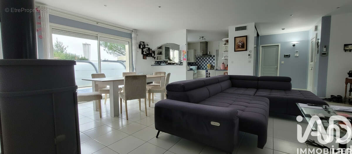Maison 167 m² à Clam  - photo 3