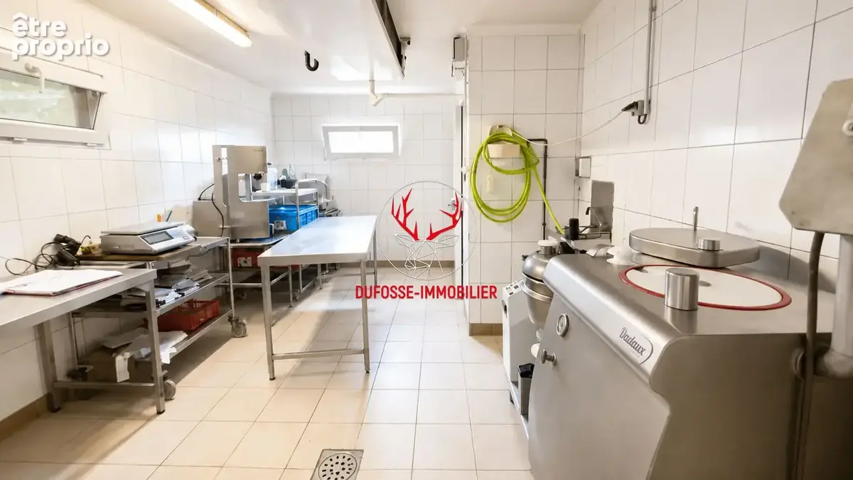 Saint-bonnet-en-bresse - ancienne diligence 240m² - 1,5 hectares - dependances - photo 22