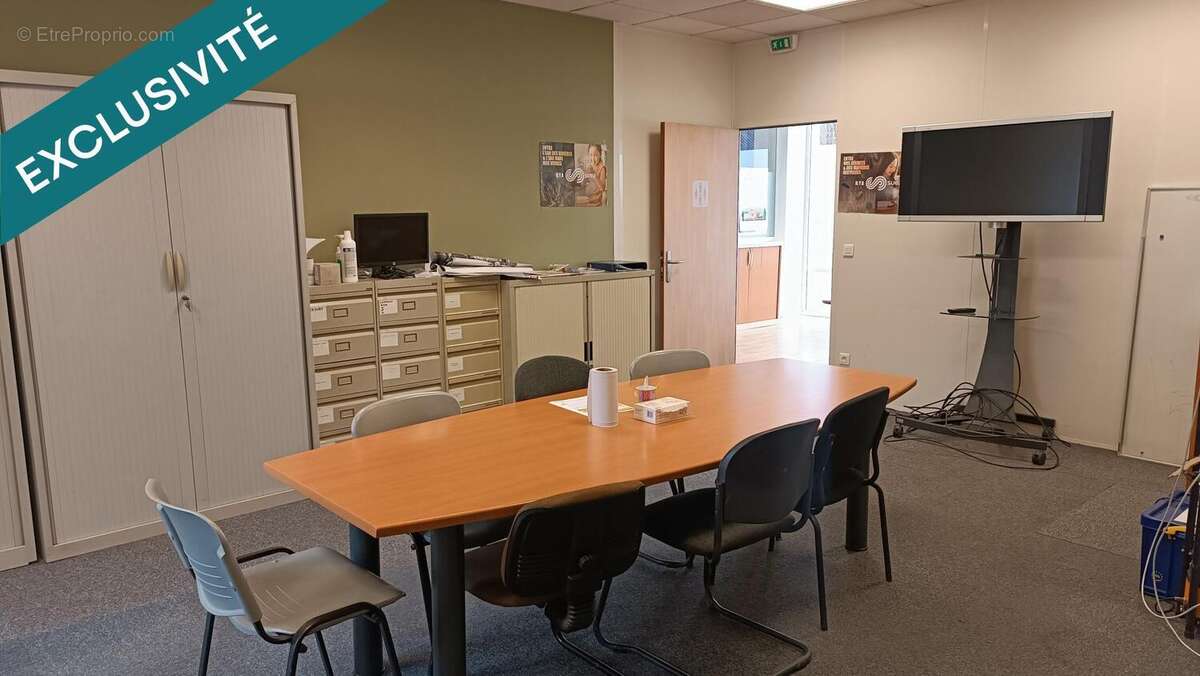 Photo 6 - Commerce à SAINT-ELOY-LES-MINES