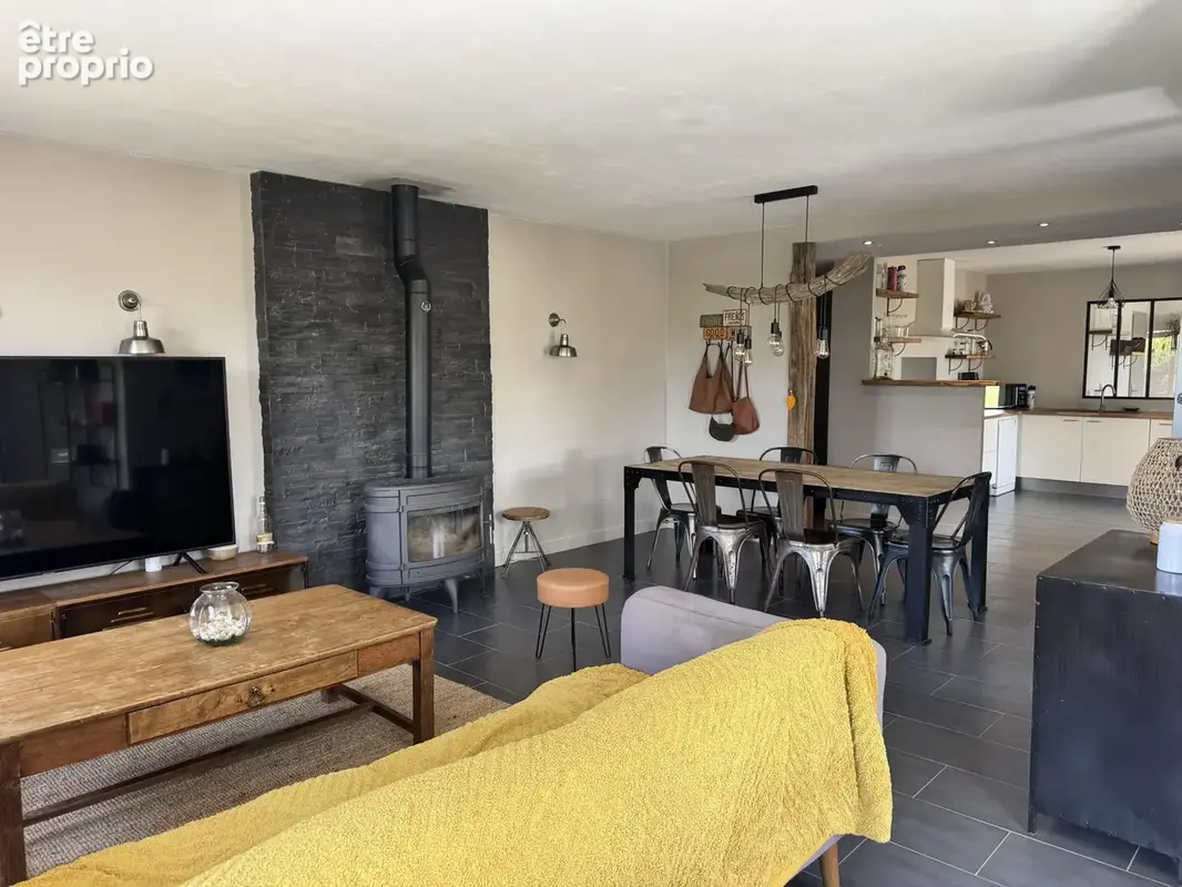Maison 130 m² à Barzan  - photo 5